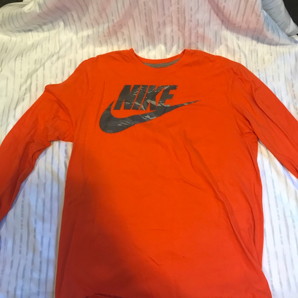 Nike long sleeve